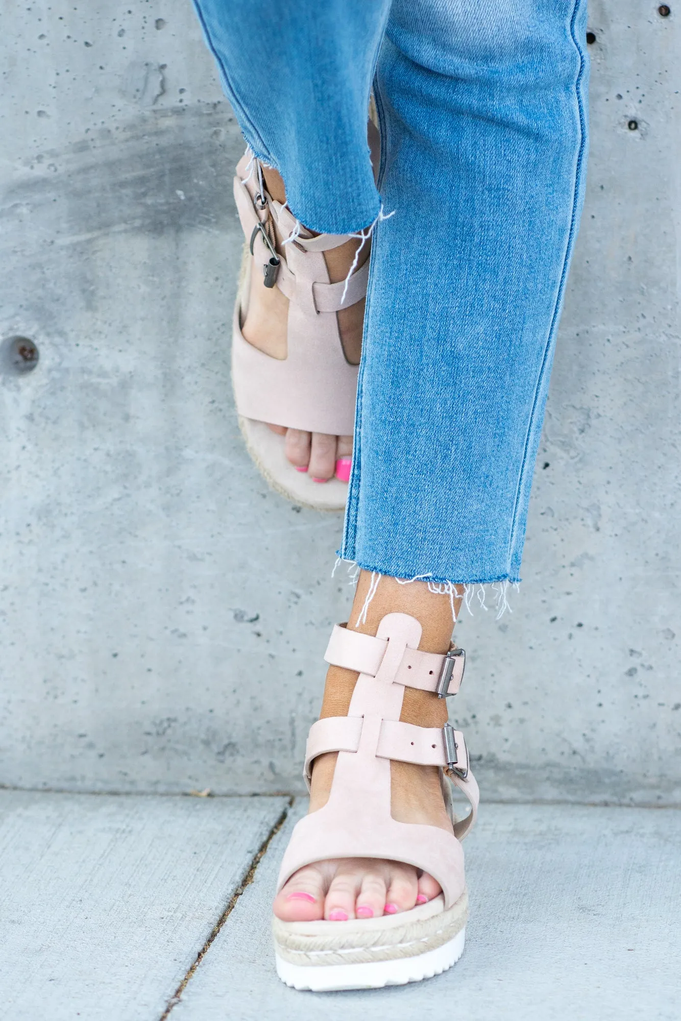 Cassius Platform Sandals Nude