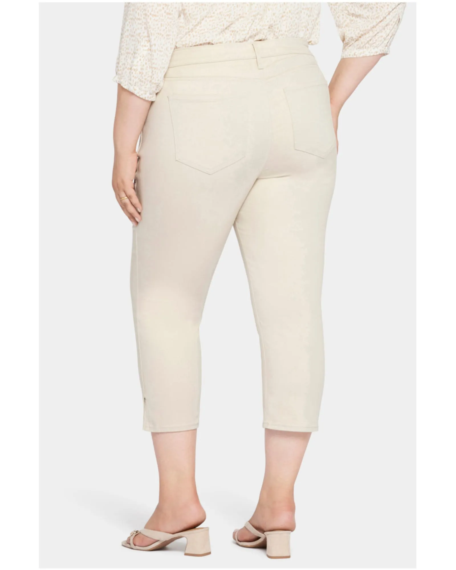 Chloe Capri Pants | Feather