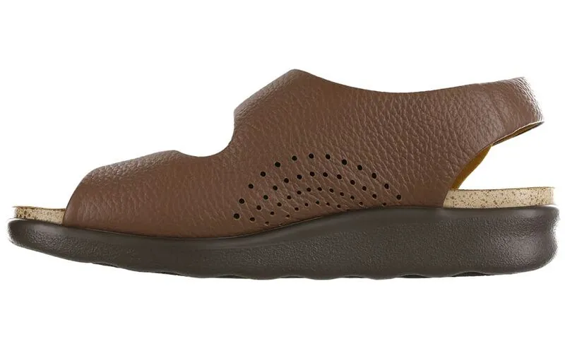 SAS Women's Relaxed Sandal AMBER