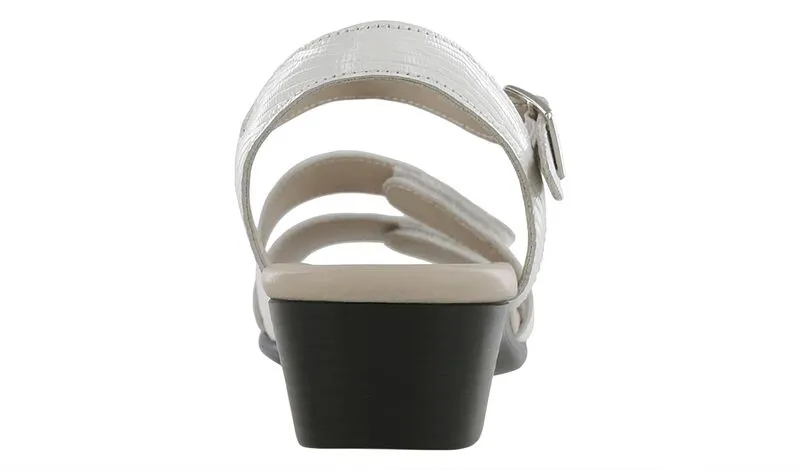 SAS Women's Savanna Sandal WHITE LIZARD